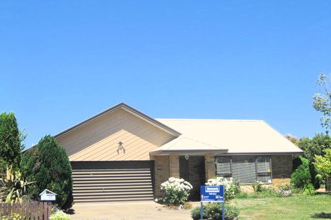 Photo of property in 25 Ben Nevis Drive, Broomfield, Christchurch, 8042