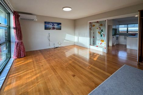 Photo of property in 2/5 Chislehurst Place, Bryndwr, Christchurch, 8052