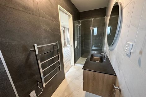 Photo of property in 8 Sunnybrae Road, Hillcrest, Auckland, 0627