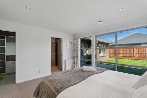 Photo of property in 5 Crawford Place, Lake Hayes, Queenstown, 9304