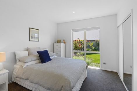 Photo of property in 104 Wairakei Road, Bryndwr, Christchurch, 8052