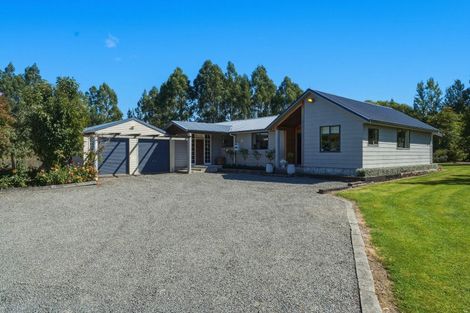Photo of property in 51 Station Road, Loburn, Rangiora, 7472