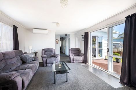 Photo of property in 18 Raniera Street, Glen Avon, New Plymouth, 4312