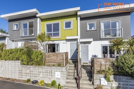 Photo of property in 4/8 Middleton Road, Johnsonville, Wellington, 6037