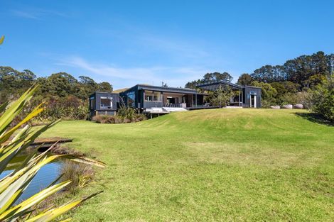 Photo of property in 851b Takatu Road, Tawharanui Peninsula, Matakana, 0986