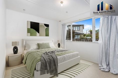 Photo of property in 1c Kuaka Place, New Lynn, Auckland, 0600