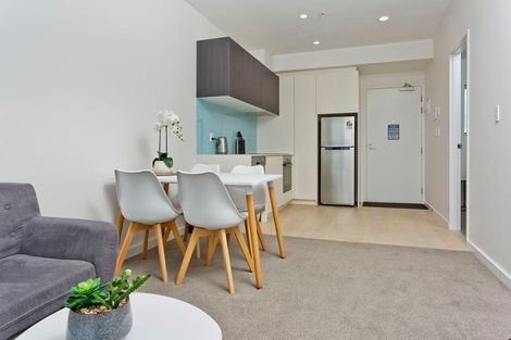 Photo of property in 312/19 Rawene Road, Birkenhead, Auckland, 0626