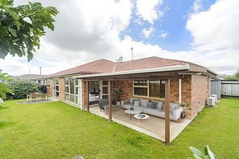 Photo of property in 7 Angelina Way, Kelvin Grove, Palmerston North, 4414