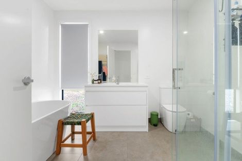 Photo of property in 79 Omahina Street, Raglan, 3225