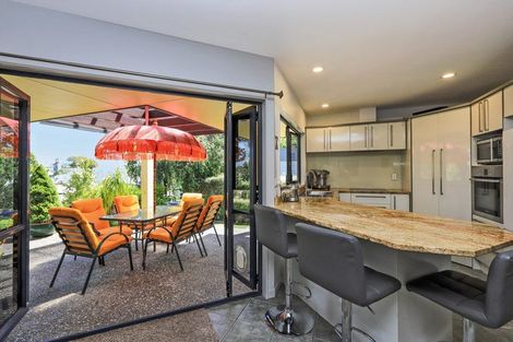 Photo of property in 58 Palmerston Road, Havelock North, 4130