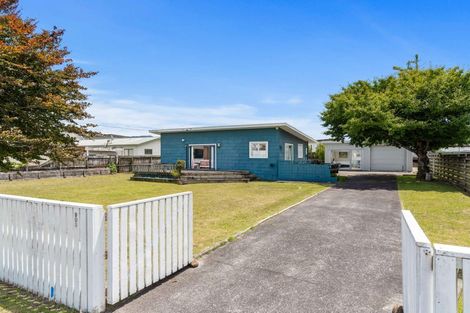 Photo of property in 905 Port Road, Whangamata, 3620