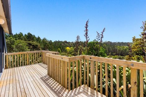 Photo of property in 379 Muriwai Road, Waimauku, 0881