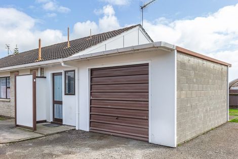 Photo of property in 72 Hokio Beach Road, Levin, 5510