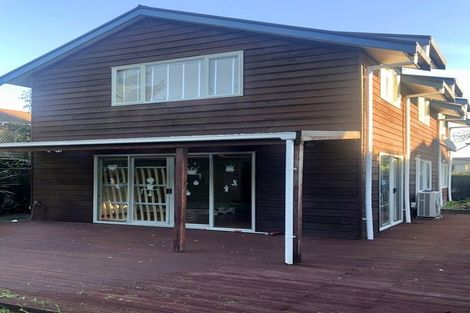 Photo of property in 2/20 Bracken Avenue, Takapuna, Auckland, 0622