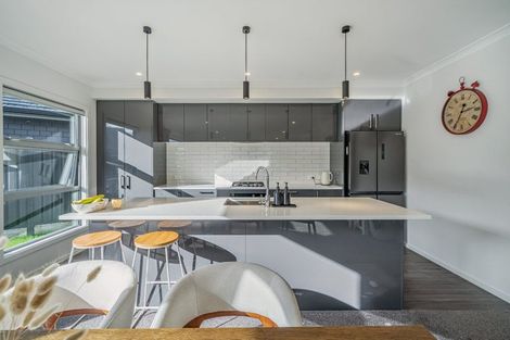 Photo of property in 24 Fenwick Crescent, Wallaceville, Upper Hutt, 5018