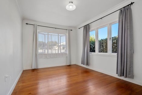 Photo of property in 60 Pemberton Crescent, Greerton, Tauranga, 3112