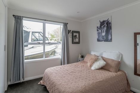 Photo of property in 276 Te Moana Road, Waikanae, 5036