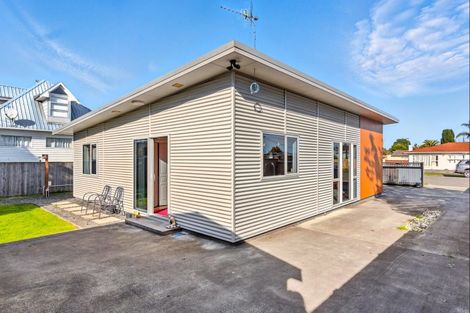 Photo of property in 37 Liverpool Street, Levin, 5510