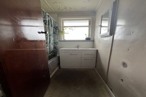 Photo of property in 19 James Street, Dannevirke, 4930