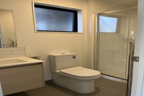 Photo of property in 54 Tukari Lane, Mangere Bridge, Auckland, 2022