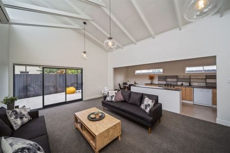 Photo of property in 65 Dixon Avenue, Hawera, 4610