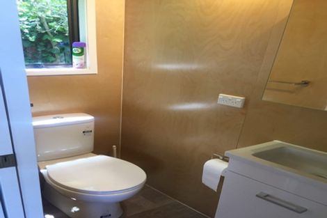 Photo of property in 13 Capitol Road, Matakatia, Whangaparaoa, 0930