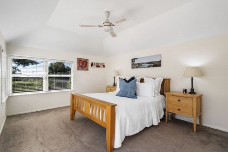 Photo of property in 14 Maleme Avenue, Belmont, Auckland, 0622