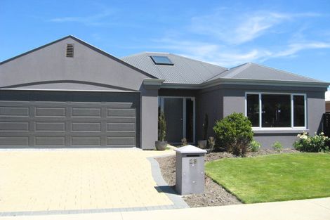 Photo of property in 25 Beechwood Drive, Northwood, Christchurch, 8051