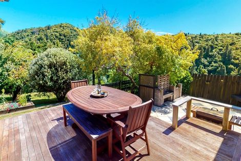 Photo of property in 5 Lillian Street, Belmont, Lower Hutt, 5010