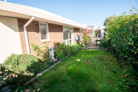 Photo of property in 1 Hamish Place, Westmorland, Christchurch, 8025