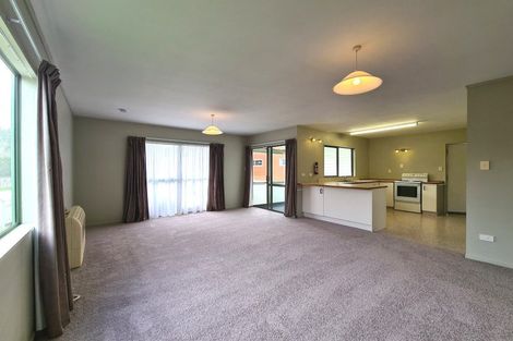 Photo of property in 6 Courthouse Lane, Coromandel, 3506