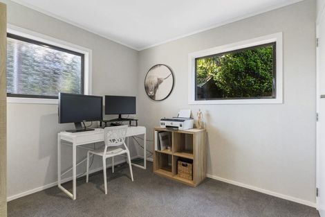 Photo of property in 133 Sandspit Road, Shelly Park, Auckland, 2014