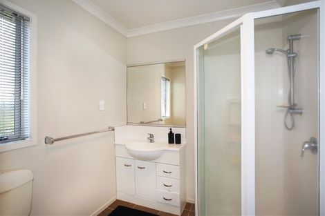 Photo of property in 1 Trillick Place, Tuakau, 2121