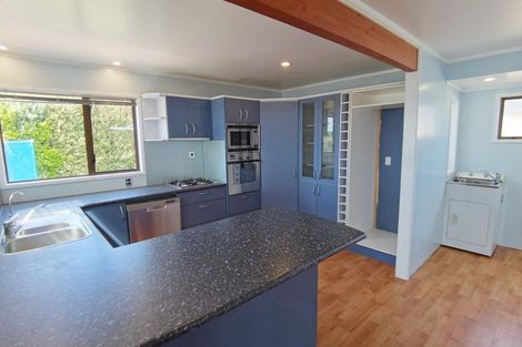 Photo of property in 457 Don Buck Road, Massey, Auckland, 0614