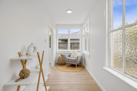 Photo of property in 172 Shaw Avenue, New Brighton, Christchurch, 8083