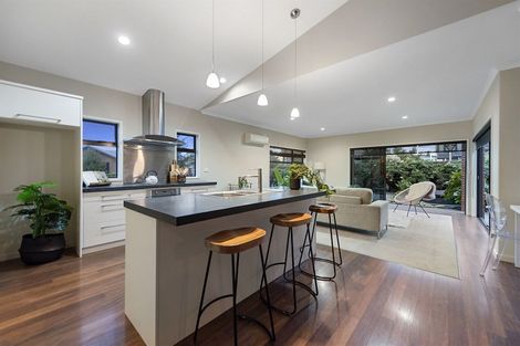 Photo of property in 32 Somerton Drive, Huntington, Hamilton, 3210