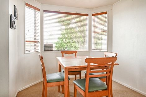 Photo of property in 5 Dover Road, Flaxmere, Hastings, 4120