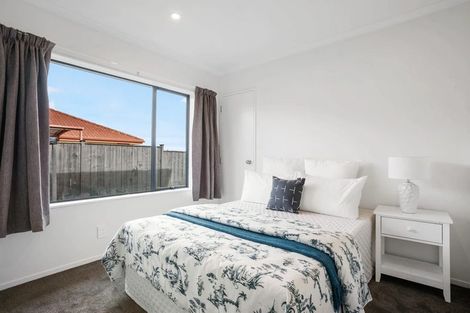 Photo of property in 34 Sandwick Drive, Weymouth, Auckland, 2103