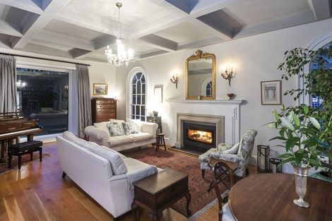 Photo of property in 2 Helmores Lane, Merivale, Christchurch, 8014