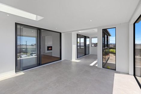 Photo of property in 10 Winspear Place, Omokoroa, 3114