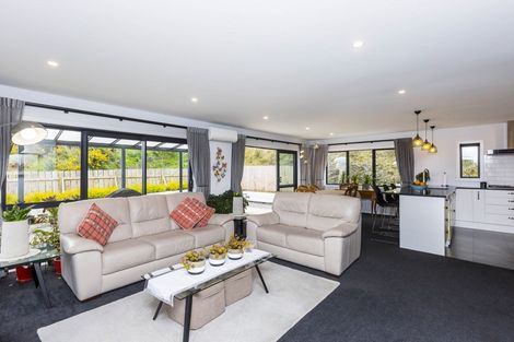 Photo of property in 125 Riverstone Drive, Riverstone Terraces, Upper Hutt, 5018