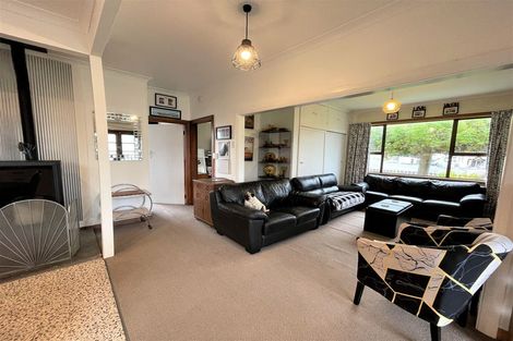 Photo of property in 47 Renfrew Street, Balclutha, 9230