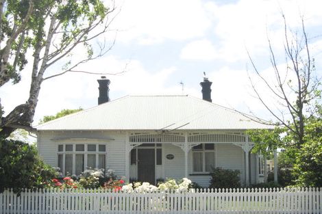 Photo of property in 17 Studholme Street, Somerfield, Christchurch, 8024