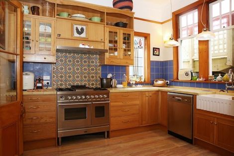 Photo of property in 14 Dorking Road, Brooklyn, Wellington, 6021