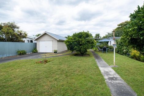 Photo of property in 714 Grove Road, Mayfair, Hastings, 4122
