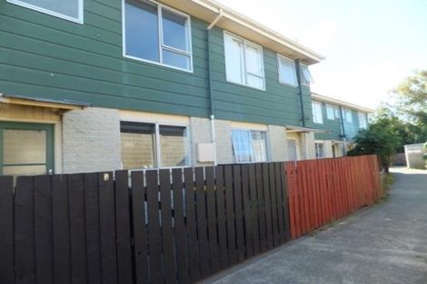 Photo of property in 2/19 Hargest Crescent, Sydenham, Christchurch, 8023