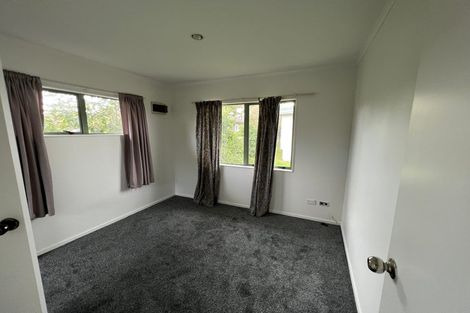 Photo of property in 3 Poinsettia Place, Henderson, Auckland, 0610