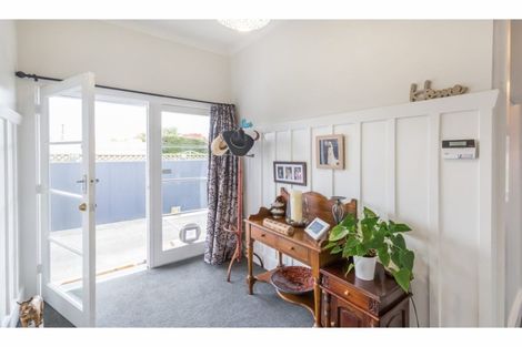 Photo of property in 55 Blake Street, New Brighton, Christchurch, 8061