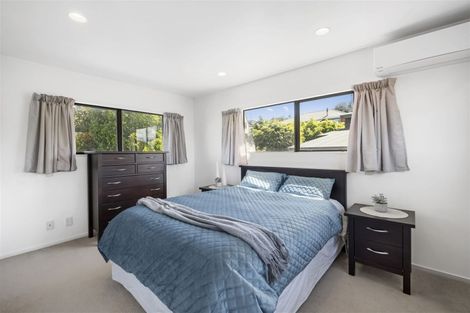 Photo of property in 1/9 Kells Place, Botany Downs, Auckland, 2010