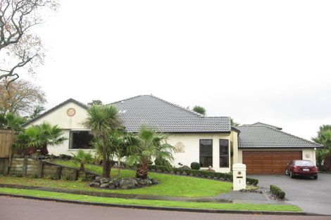 Photo of property in 1 Moyle Place, Manurewa, Auckland, 2105